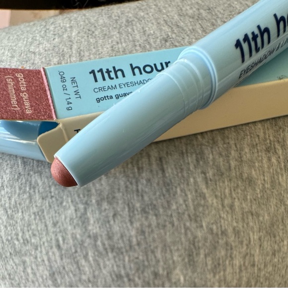 Alleyoop 11th Hour Cream Eyeshadow & Liner Stick - Picture 2 of 2